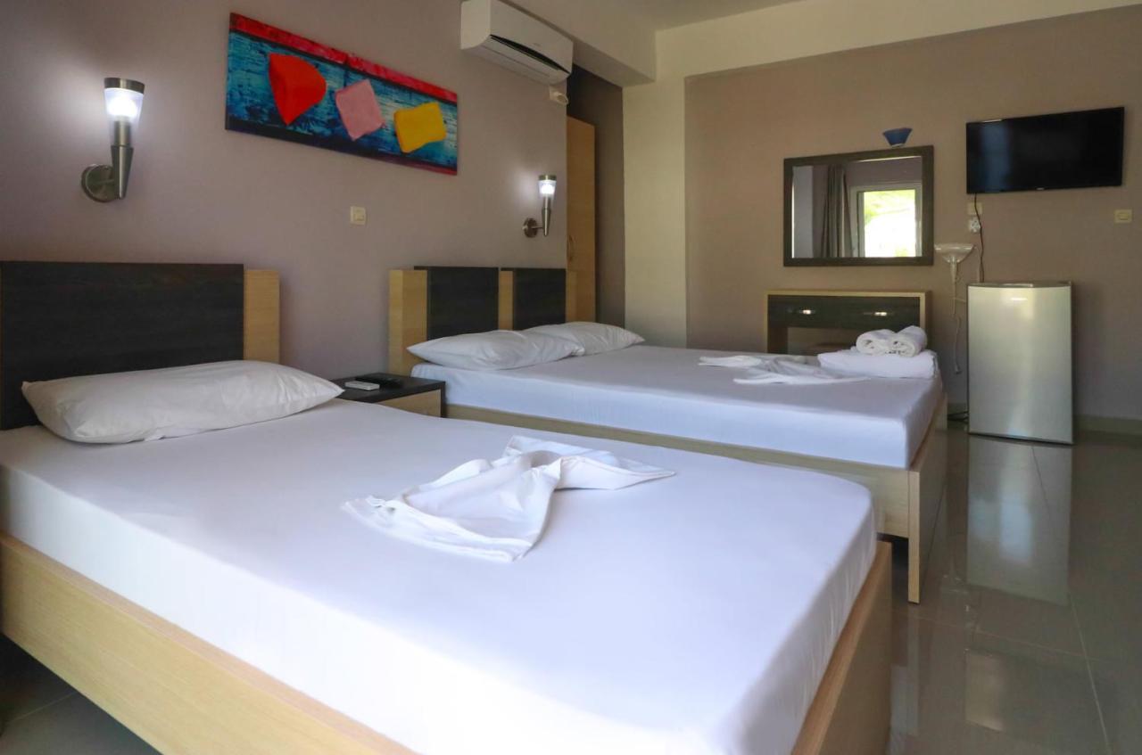 Hotel Potami Beach - Mondi Goro Himarë Dış mekan fotoğraf