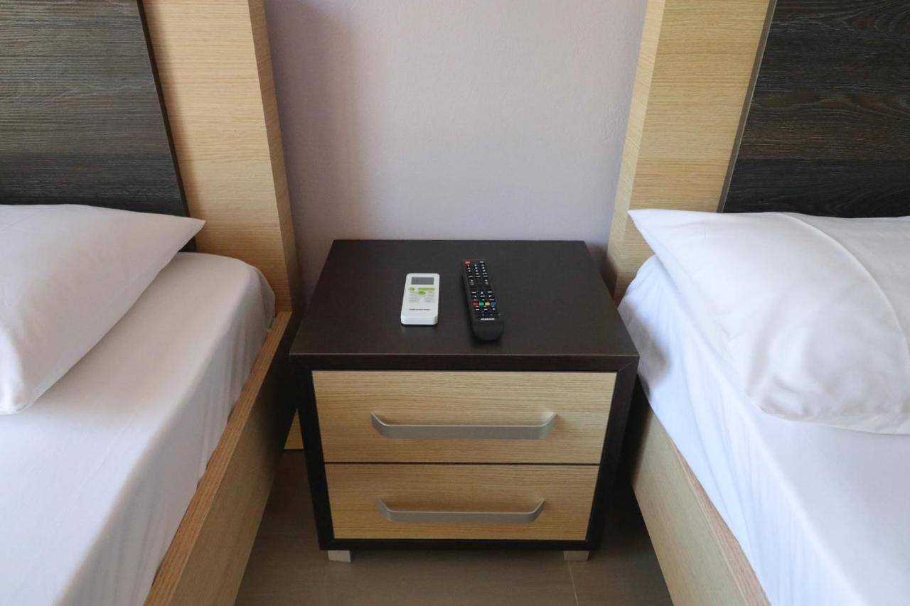 Hotel Potami Beach - Mondi Goro Himarë Dış mekan fotoğraf