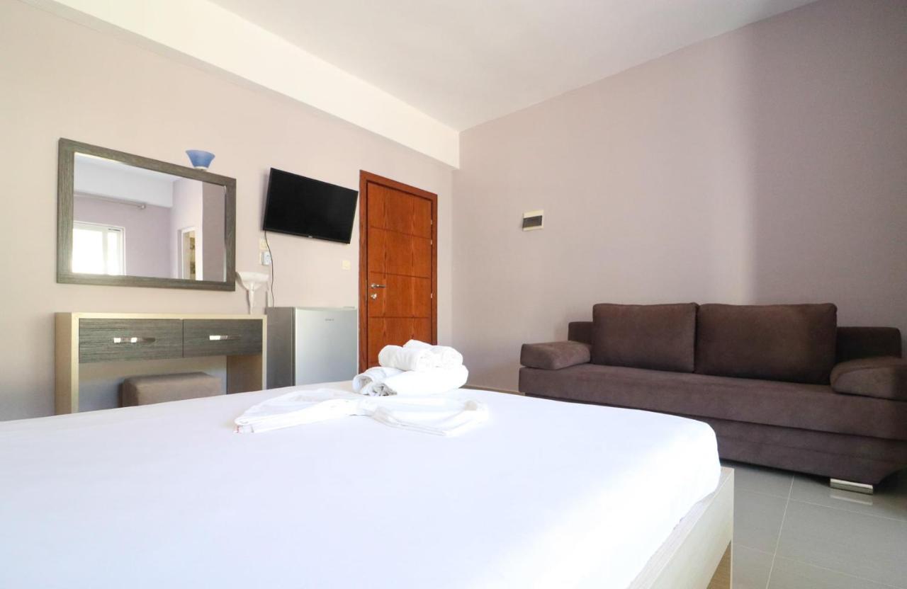 Hotel Potami Beach - Mondi Goro Himarë Dış mekan fotoğraf